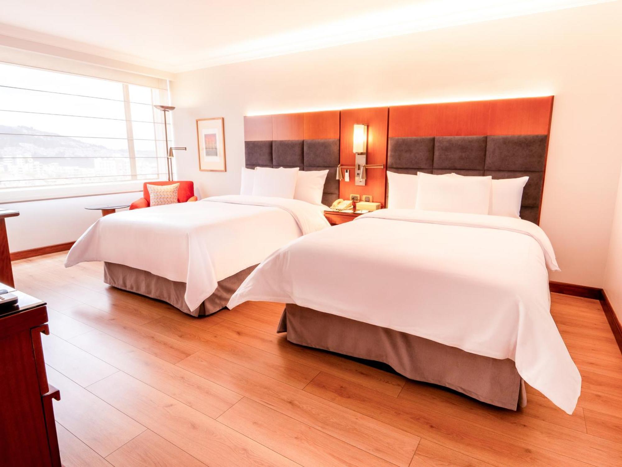 Swissotel 키토 외부 사진